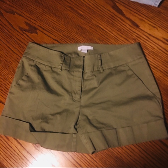 New York & Company Pants - NEW YORK & Company shorts size 4 B30